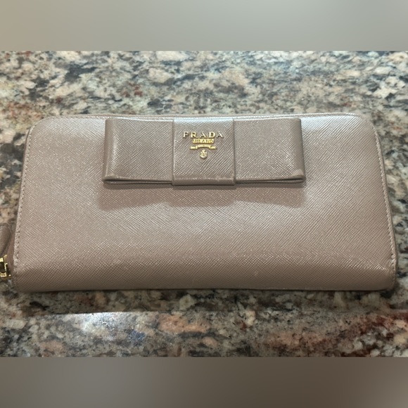 Prada Saffiano Leather Bow Beige Long Zip Wallet - Picture 9 of 10